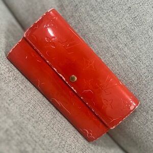 ❤️low 💰.Louis Vuitton Vernis Sarah wallet. Good Condition. Datecode TH0065